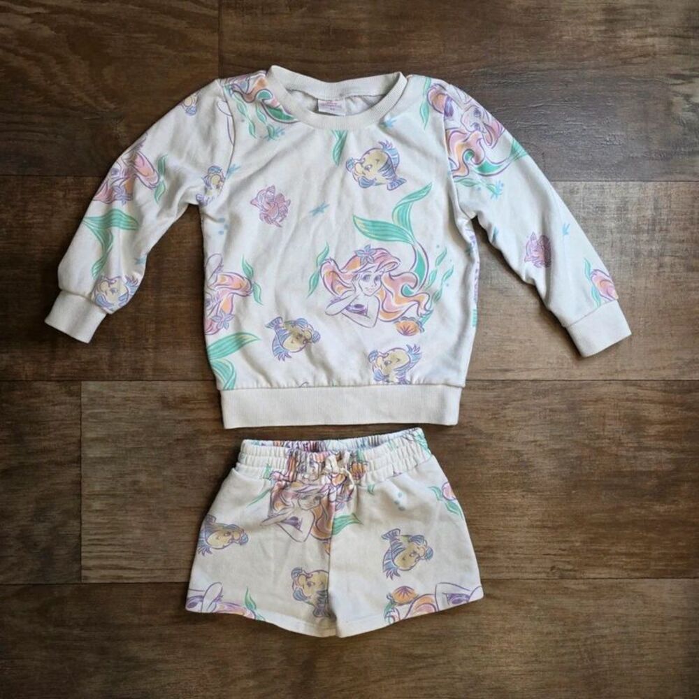 Disney Princess Little Mermaid 2pc Set Size 4T